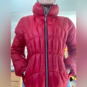GUESS red puffer jacket. Excellent condition, keeps warm and cinches at waist.
